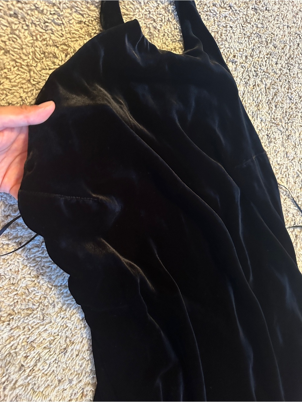 NWT Reformation Avielle Black Velvet Halter Mini Dress - Picture 7 of 11